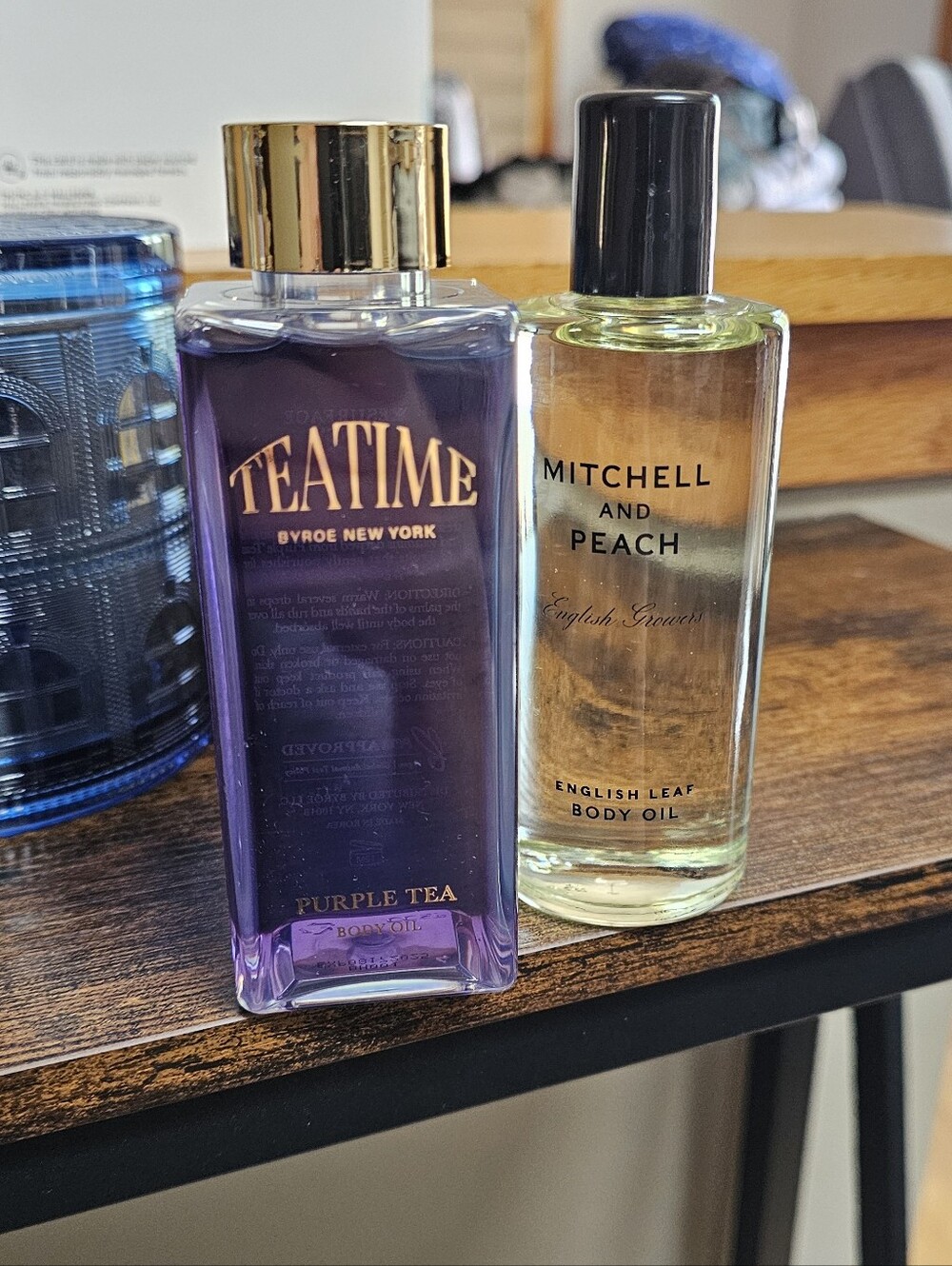 TEATIME Purple Tea Body Oil & Mitchell and Peach English Leaf Body Oil Duo